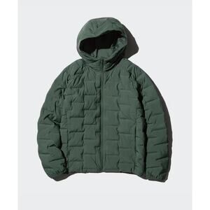 Uniqlo Pufftech Parka in Dark Green